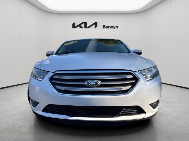 Used 2013 Ford Taurus SEL with VIN 1FAHP2E88DG171722 for sale in Berwyn, IL
