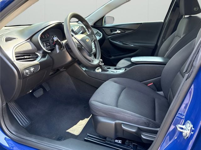 2023 Chevrolet Malibu LS 1LS