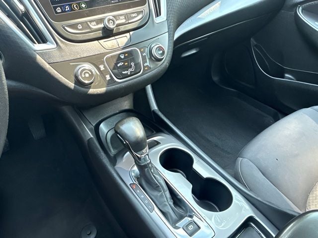 2023 Chevrolet Malibu LS 1LS