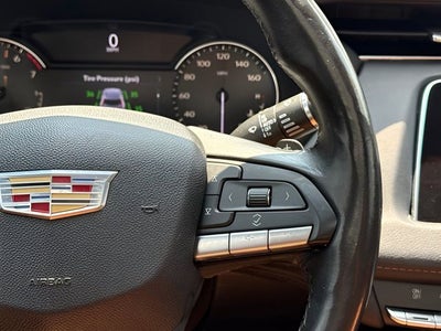 2021 Cadillac XT4 Premium Luxury