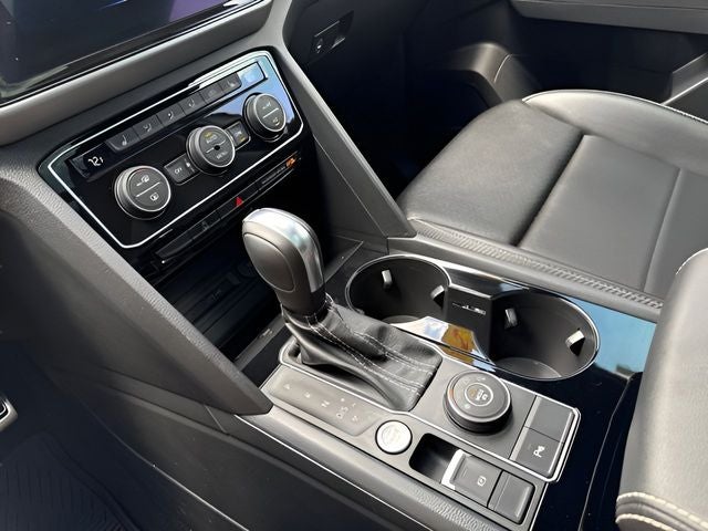 2022 Volkswagen Atlas Cross Sport 3.6L V6 SEL R-Line