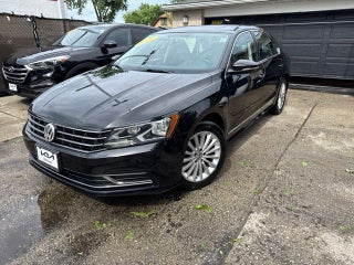 2016 Volkswagen Passat 1.8T SE
