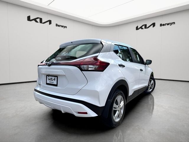 2024 Nissan Kicks S