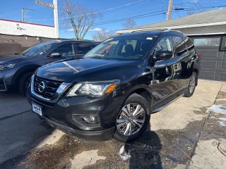 2020 Nissan Pathfinder SV