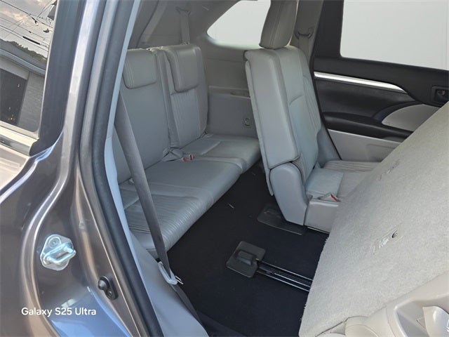 2017 Toyota Highlander LE Plus