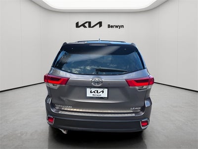 2017 Toyota Highlander LE Plus