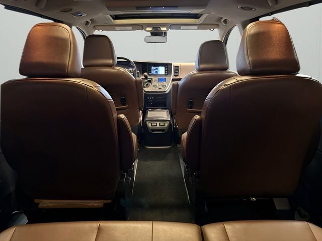 2019 Toyota Sienna Limited Premium 7 Passenger