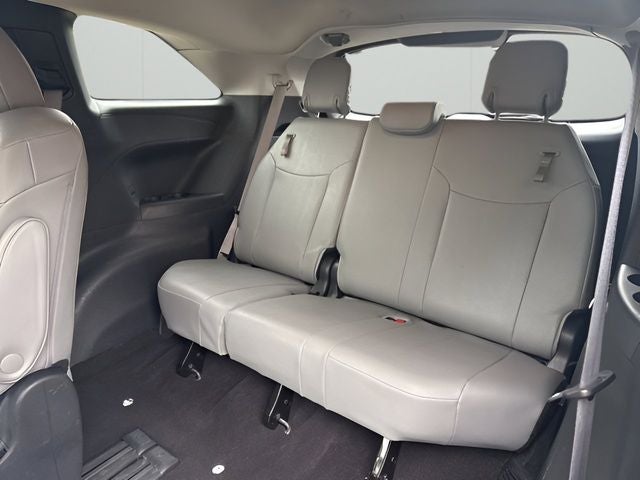 2025 Toyota Sienna XLE 7 Passenger