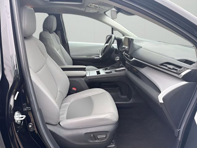 2025 Toyota Sienna XLE 7 Passenger