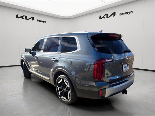 2023 Kia Telluride S