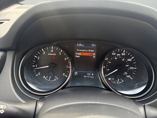 2022 Nissan Rogue Sport SV