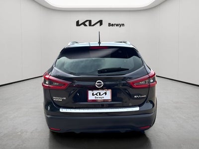 2022 Nissan Rogue Sport SV