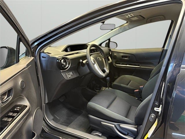 2016 Toyota Prius c Two
