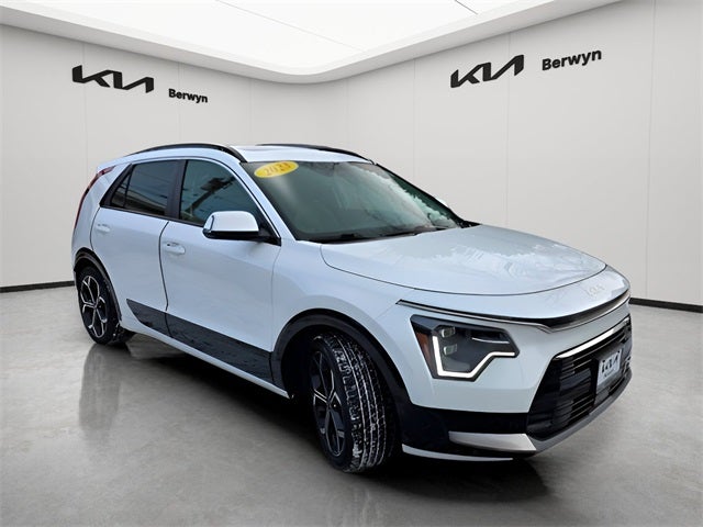 2023 Kia Niro Plug-In Hybrid SX