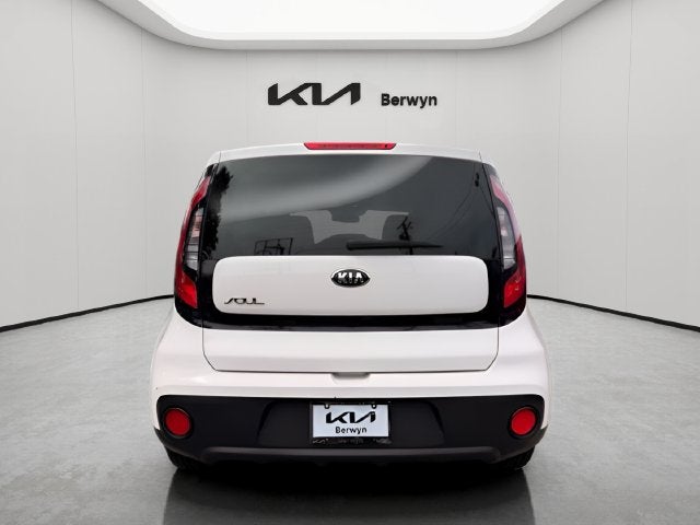 2017 Kia Soul Base