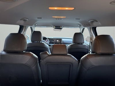 2022 Kia Carnival LXS