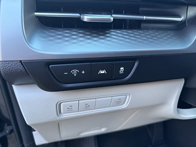 2022 Kia Carnival LXS