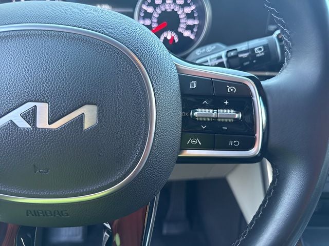 2022 Kia Carnival LXS