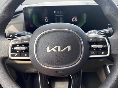 2025 Kia Carnival LX