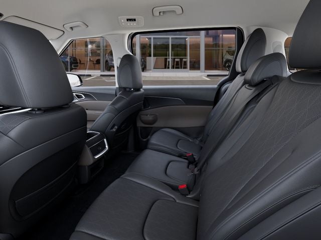 2027 Kia Carnival Hybrid LXS
