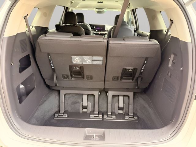 2023 Kia Carnival EX