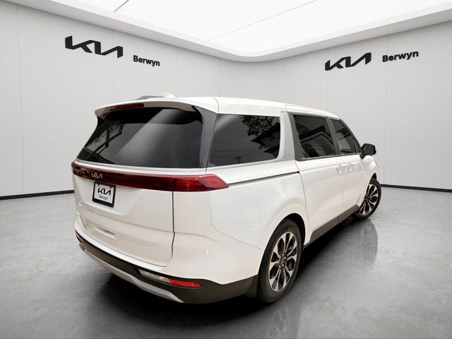 2023 Kia Carnival EX