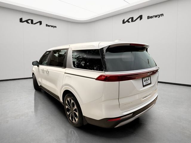 2023 Kia Carnival EX