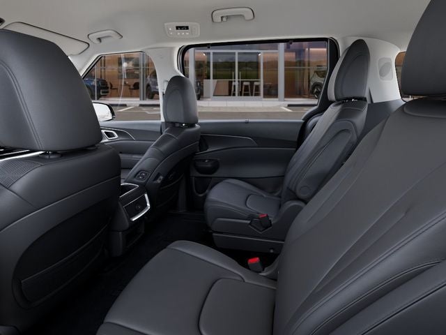 2027 Kia Carnival EX