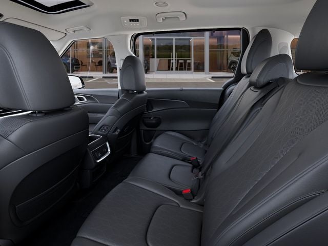 2026 Kia Carnival Hybrid Base