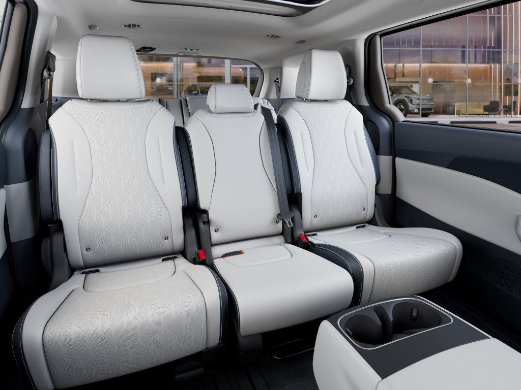 2027 Kia Carnival Hybrid SX