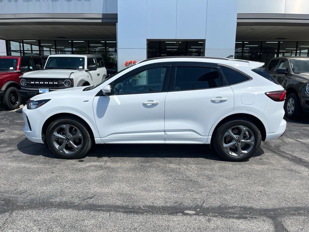 2023 Ford Escape Hybrid ST-Line Select