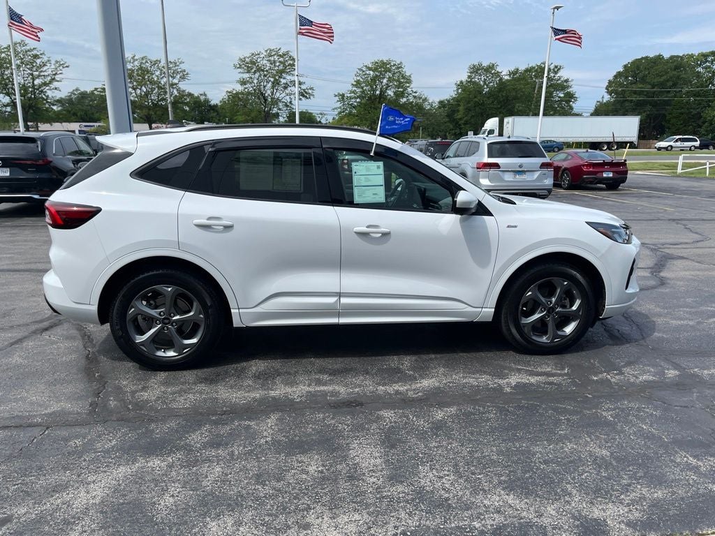 2023 Ford Escape Hybrid ST-Line Select