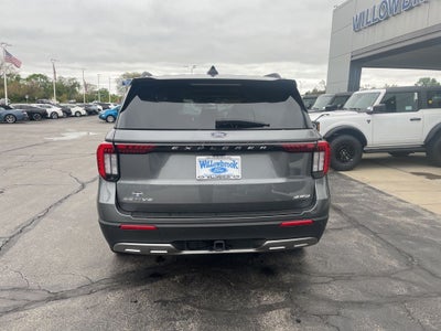 2025 Ford Explorer Active