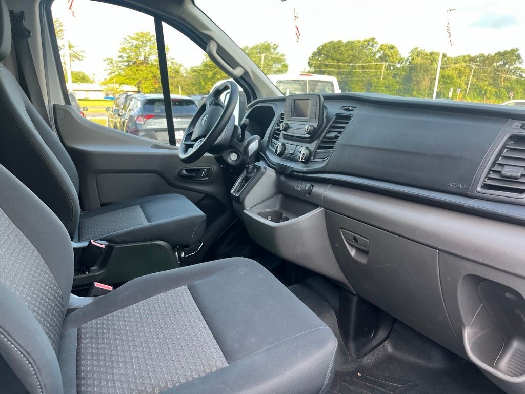 2025 Ford Transit-250 Base
