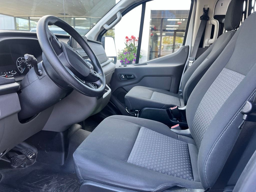 2025 Ford Transit-250 Base