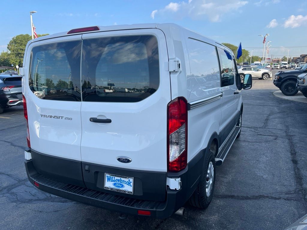 2025 Ford Transit-250 Base