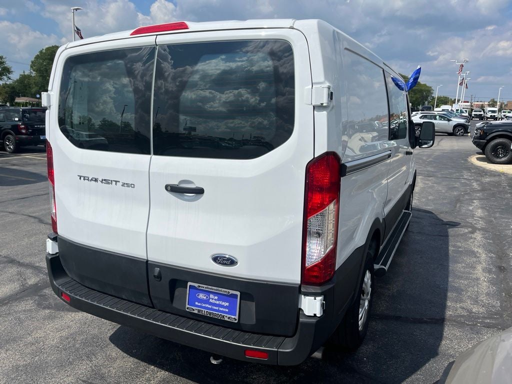 2025 Ford Transit-250 Base