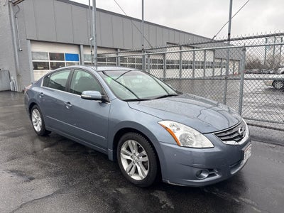 2010 Nissan Altima 3.5 SR