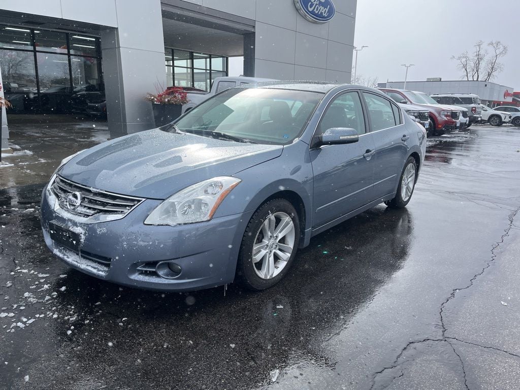 2010 Nissan Altima 3.5 SR