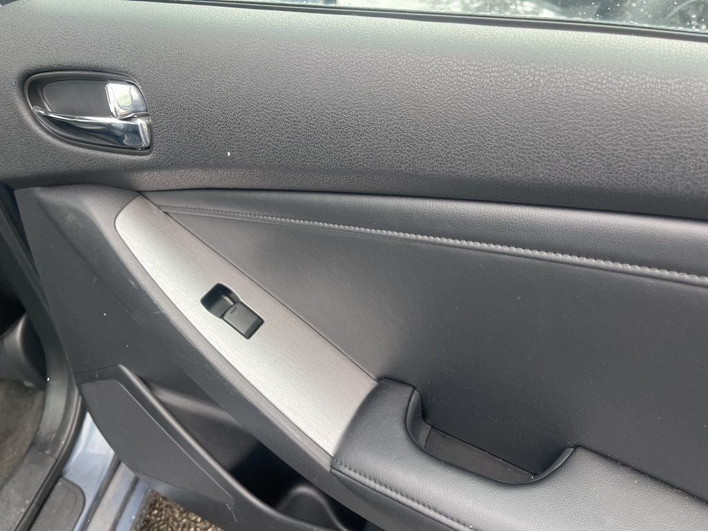 2010 Nissan Altima 3.5 SR