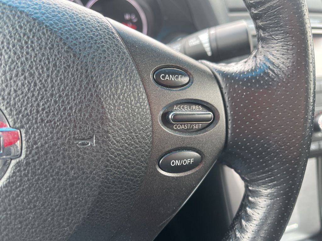 2010 Nissan Altima 3.5 SR