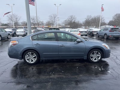 2010 Nissan Altima 3.5 SR