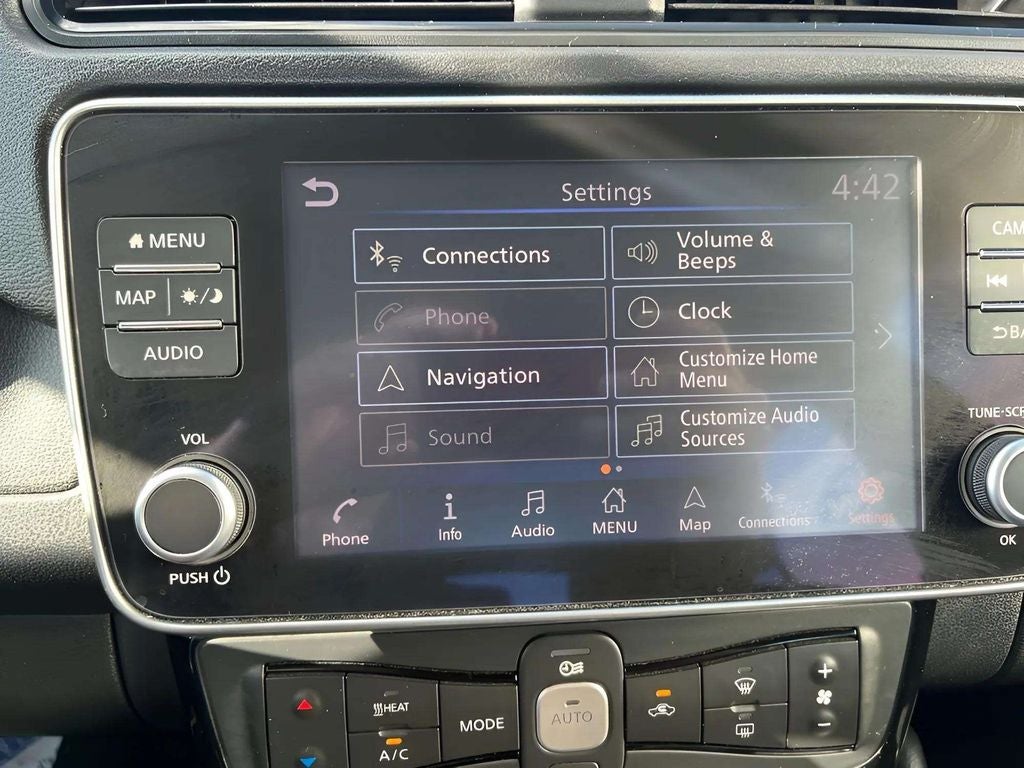 2023 Nissan Leaf SV Plus