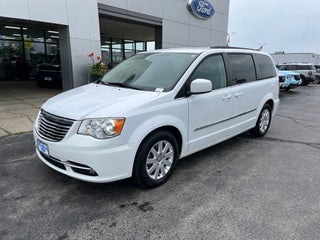 2016 Chrysler Town &amp; Country Touring
