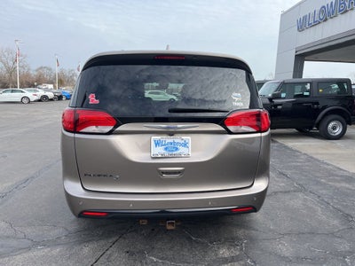 2018 Chrysler Pacifica Touring L Plus