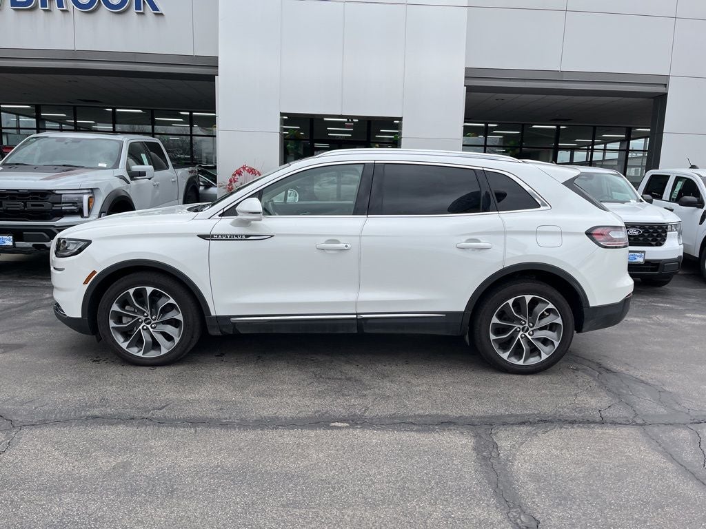 2022 Lincoln Nautilus Reserve