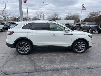 2022 Lincoln Nautilus Reserve