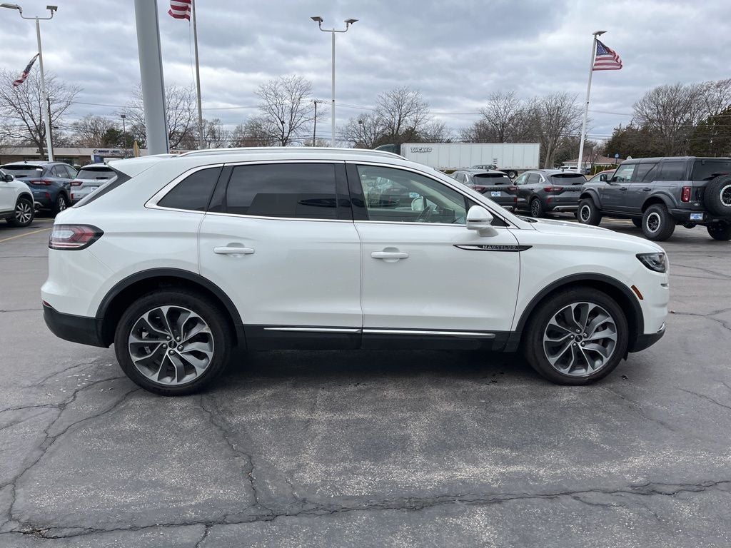 2022 Lincoln Nautilus Reserve