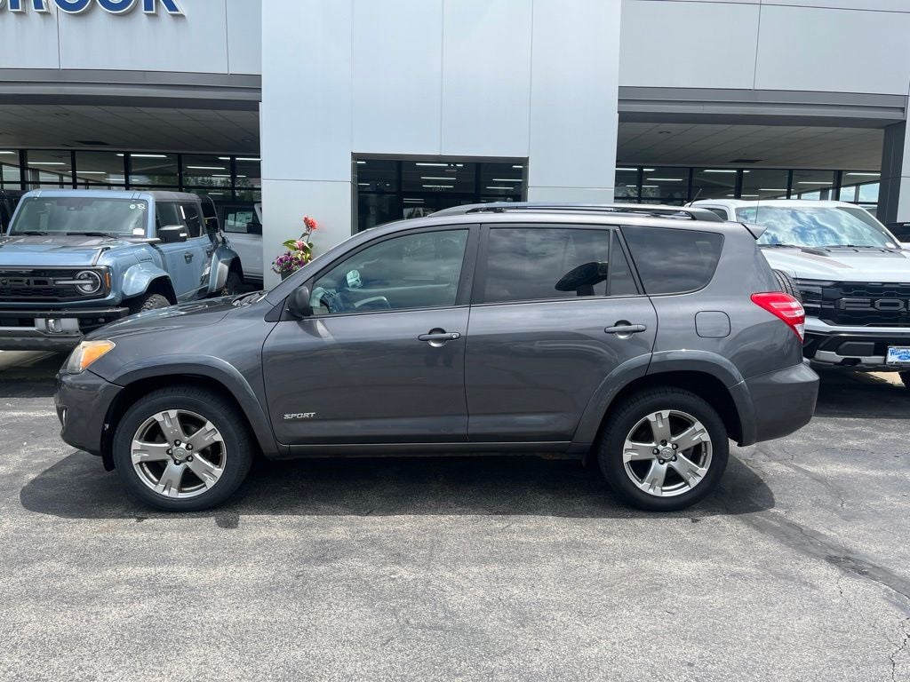 2009 Toyota RAV4 Sport