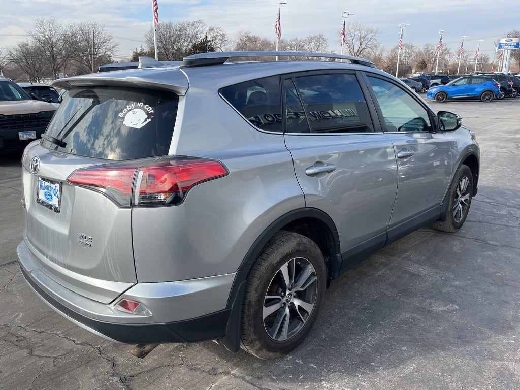 2017 Toyota RAV4 XLE
